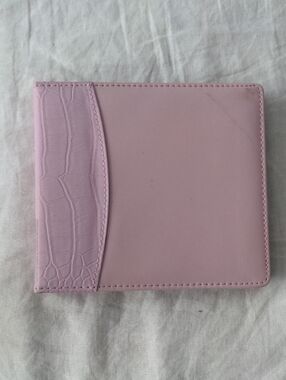 Baby Pink Lay Flat Binder 16 CD DVD Case